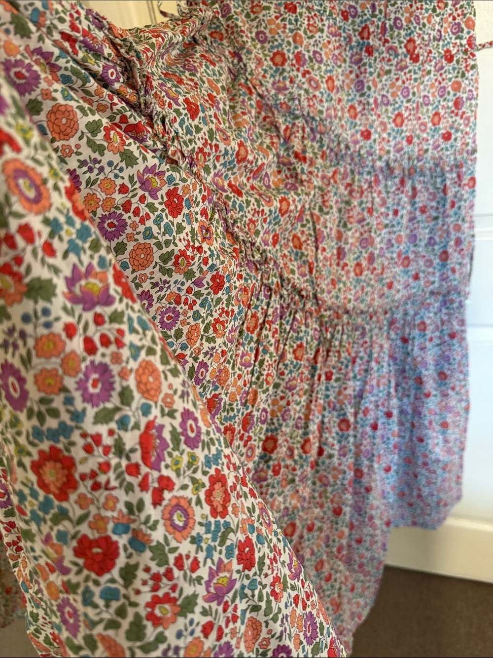 Love The Label Sasha Short-Sleeve V-Neck Tiered Midi Dress - Picture 7 of 12